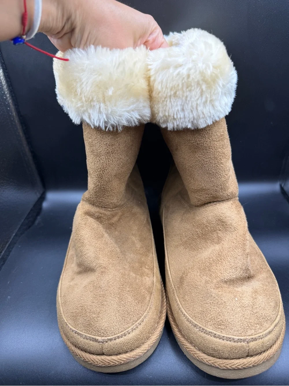 Gander Cozy Shearling-Lined Women's Tan Winter Boots